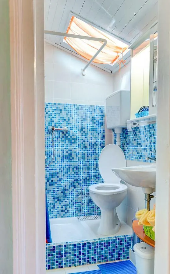 Apartment In Center Pula
